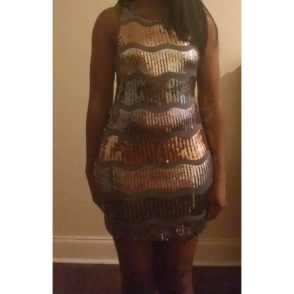 Multicolor Bodycon Dress - Picture 6 of 7